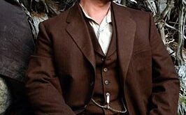 Peter O'Meara as Det Larimer Finch