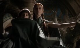 Лиза и Робин Аррены на троне Орлиного Гнезда