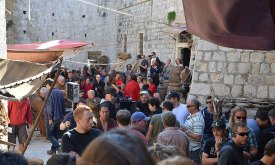 Статисты Игры престолов на улицах Дубровника (26 сентября)